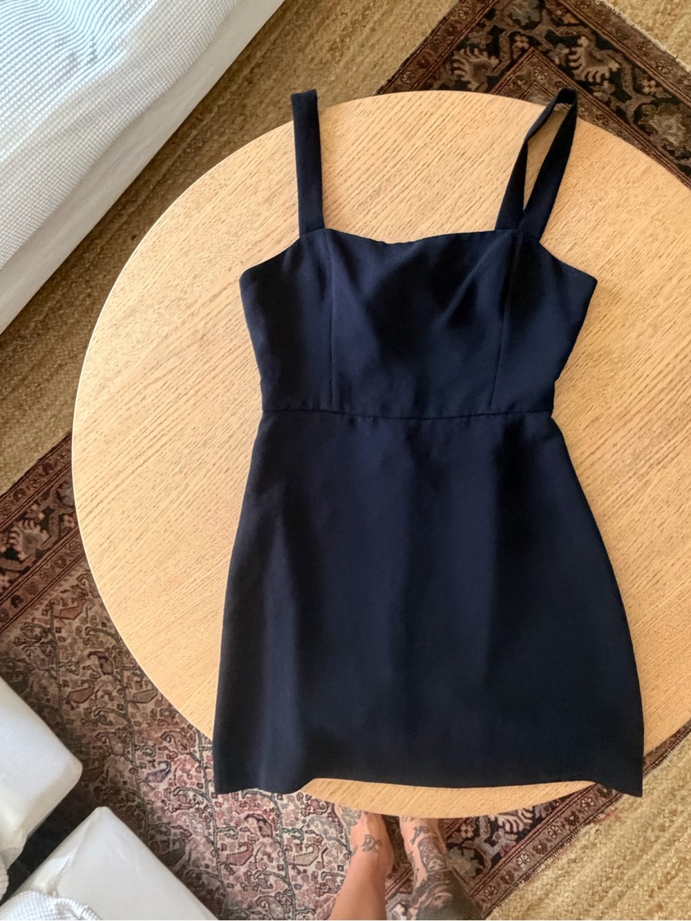 Aritzia Wilfred aperture dress